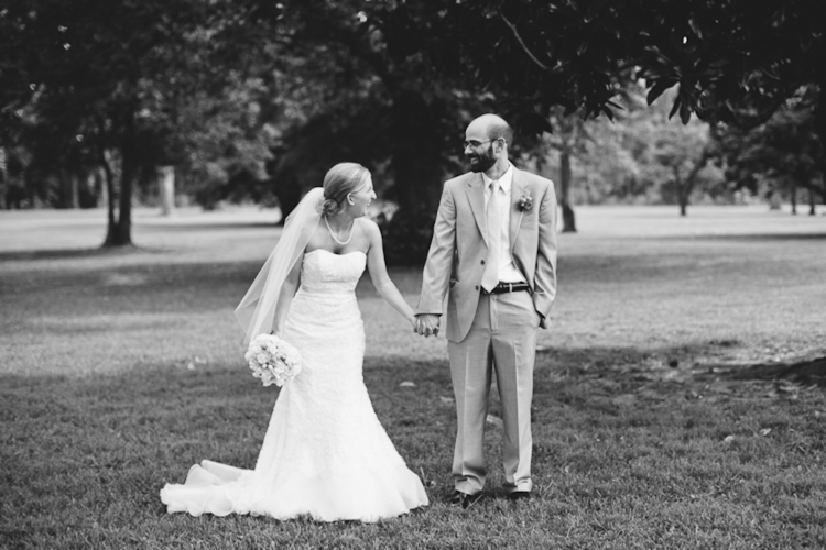 Blue-yellow-gray-summer-wedding-Historic-Kinloch-Virginia_044.jpg