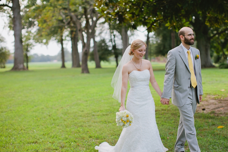 Blue-yellow-gray-summer-wedding-Historic-Kinloch-Virginia_052.jpg