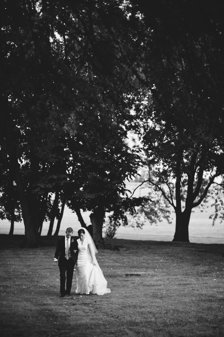 Daniel-Anna-purple-Whitehall-manor-Virginia-wedding_146.jpg