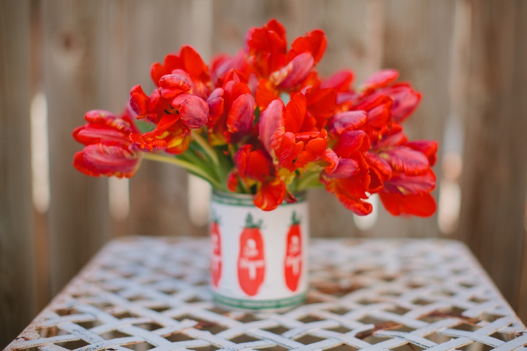 DIY Red Tulip Centerpiece JM Flora_0002.jpg