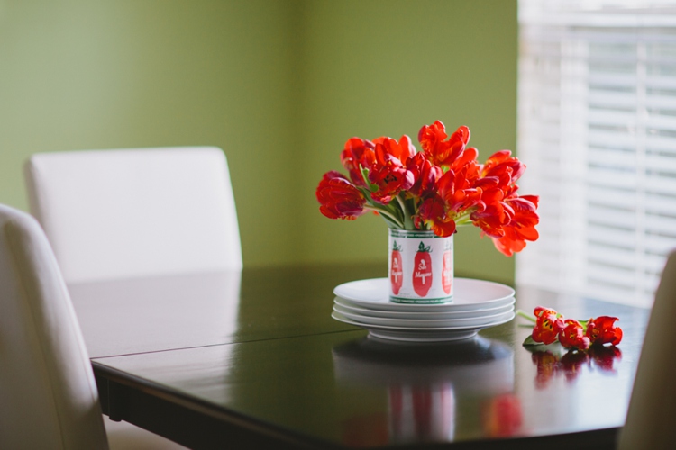 DIY Red Tulip Centerpiece JM Flora_0003.jpg