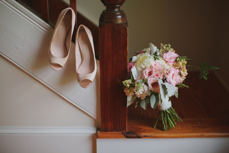 Elegant Rustic Pink Stevenson Ridge Wedding_0007.jpg