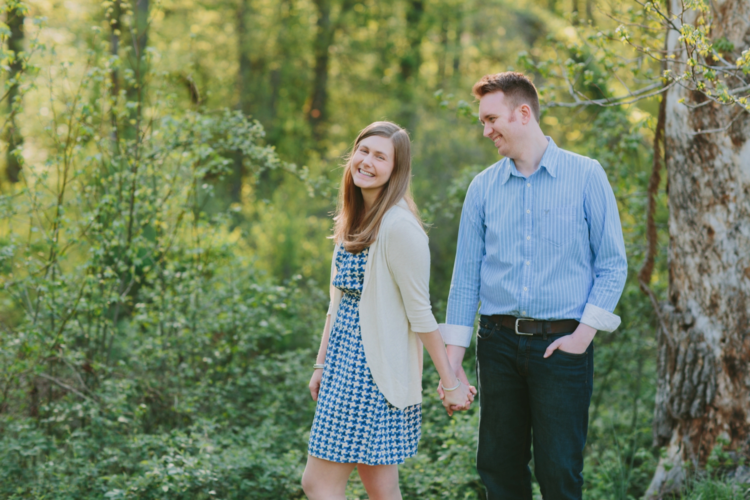 Rustic Country Spring Engagement Session_0010