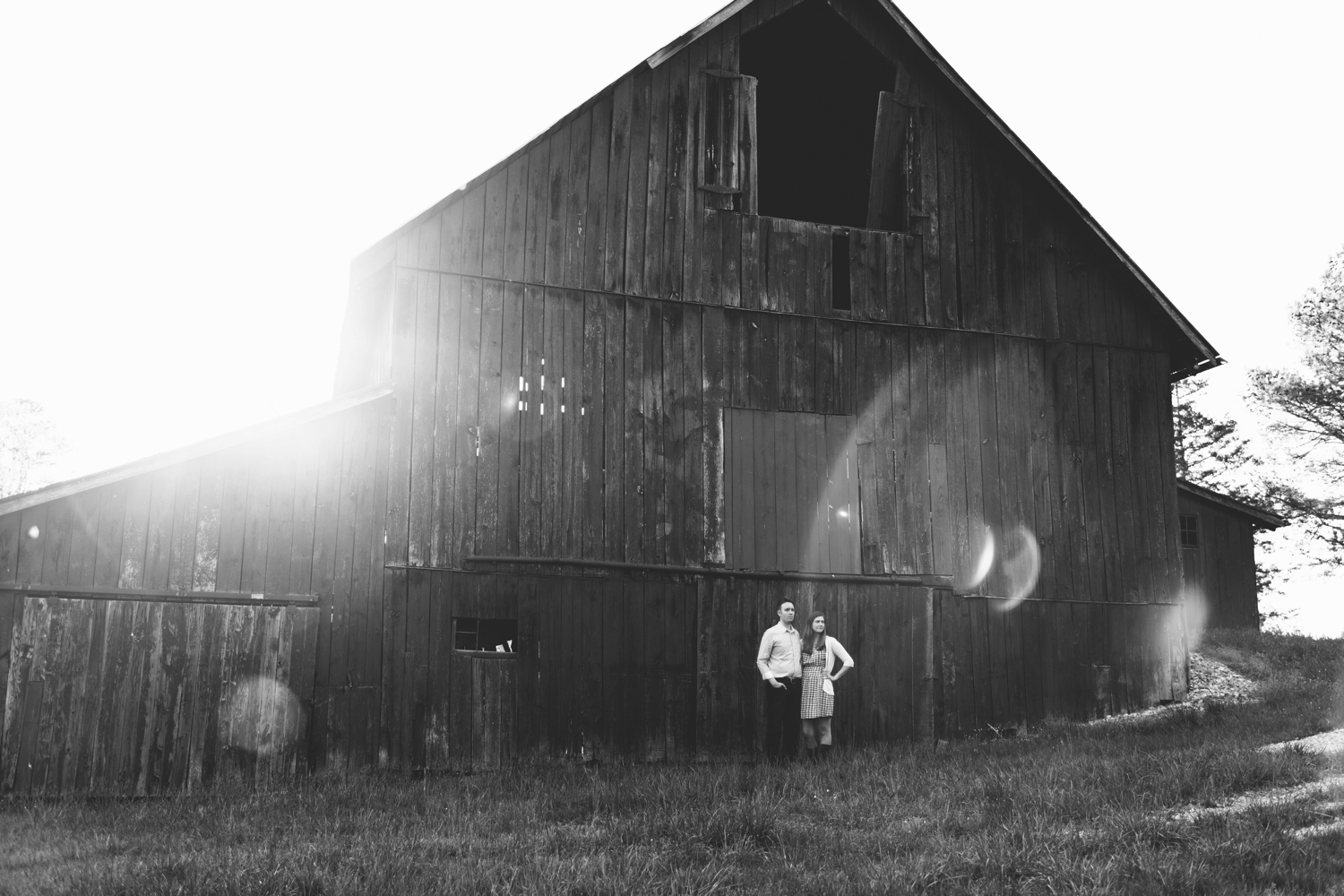 Rustic Country Spring Engagement Session_0023