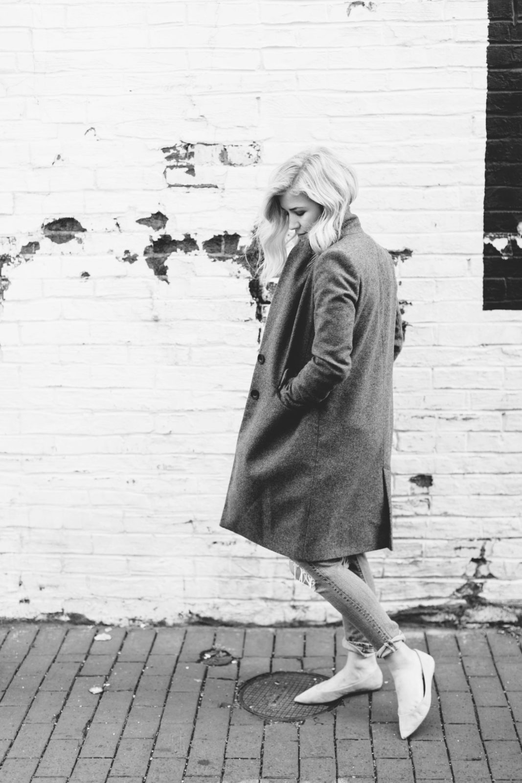 Joanna Carden | Modern + Minimal Style Inspiration - Tori Watson